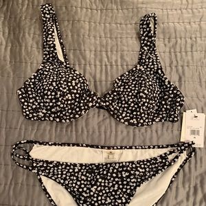 Volcom 2 piece bikini